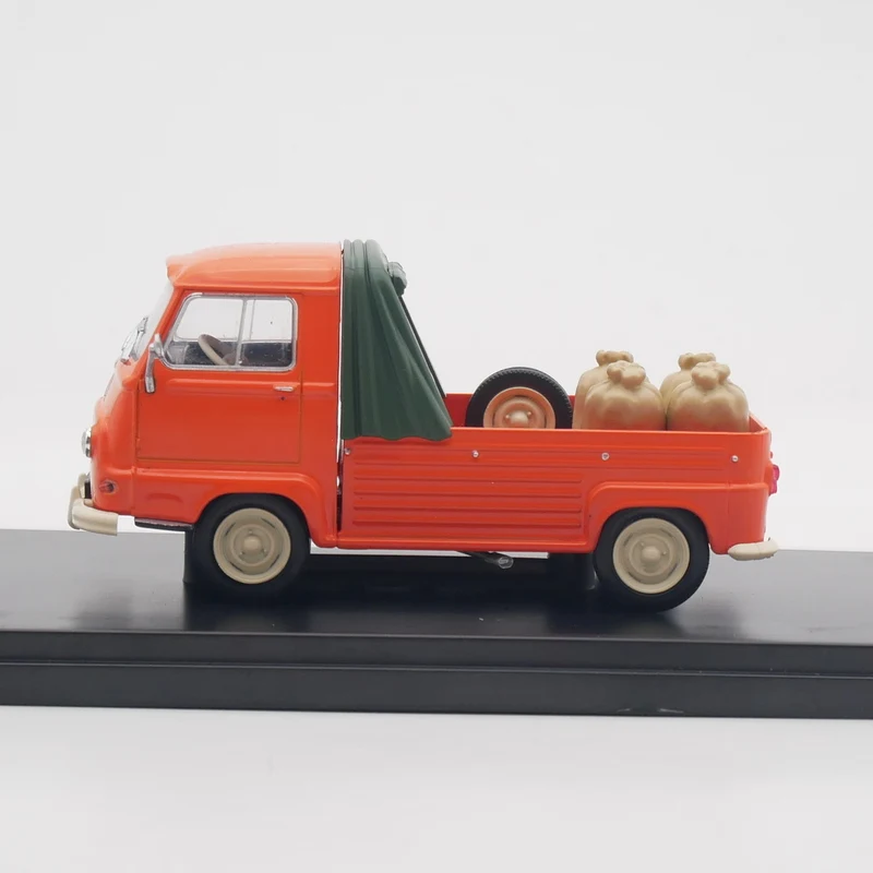 Renault Estafette 1:43 Diecast Model Car 2 Renault Estafette 1:43 Diecast Model Car - Image 2