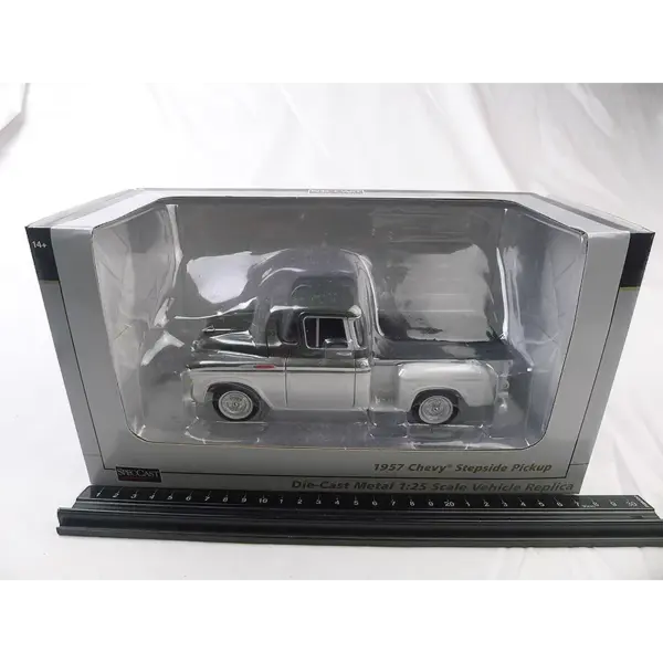 SpecCast 1:25 Scale Chevy Pickup Model - Image 6