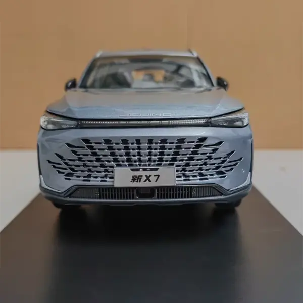 BAIC New X7 2024 1:18 Alloy Car Model - Image 4