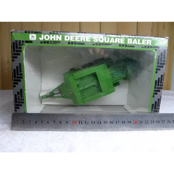 ERTL 1:32 Scale John Deere Baler Model - Image 6