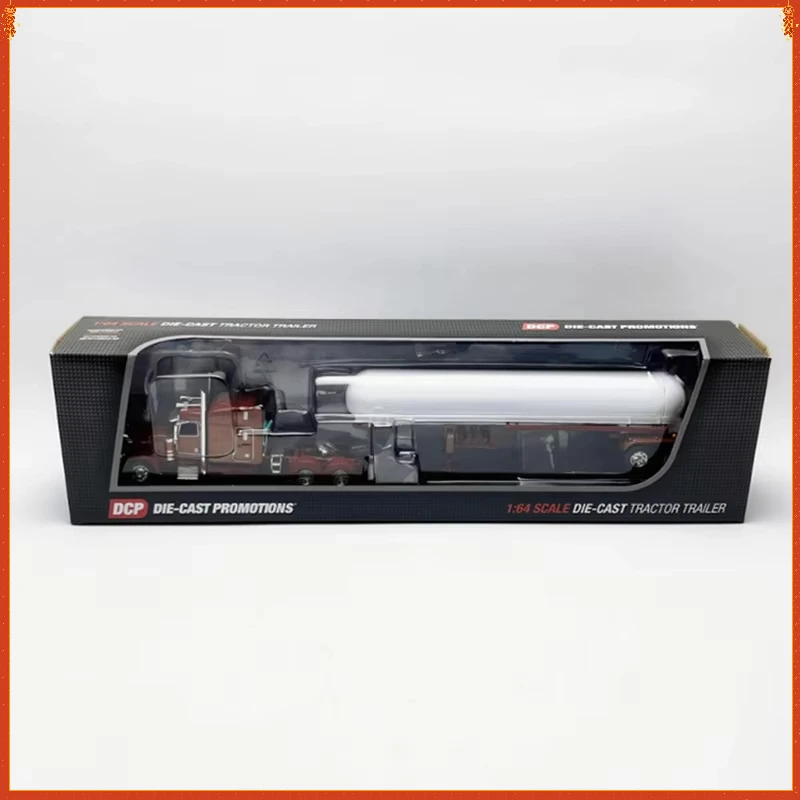 1/64 Peterbilt 389 Liquid Propane Tank Truck 6 1/64 Peterbilt 389 Liquid Propane Tank Truck - Image 6