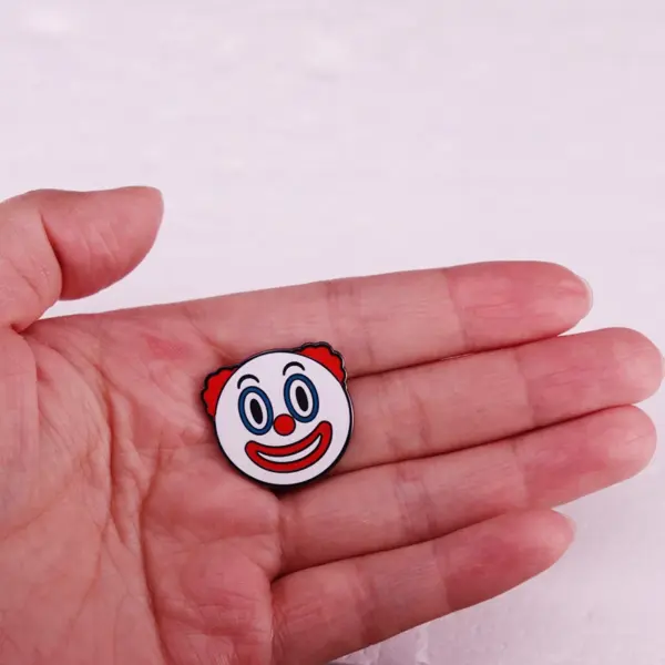 Smiling Face Circus Clown Enamel Pin Badge - Image 4