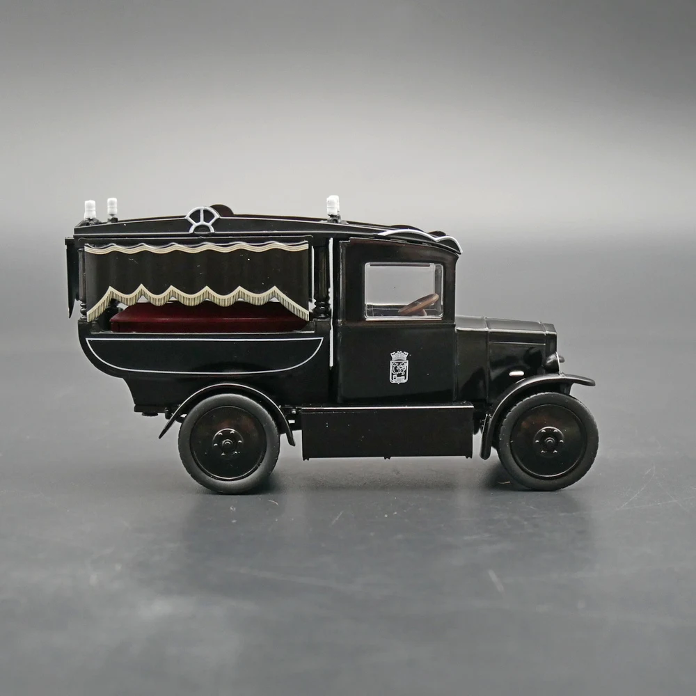 Diecast IXO 1:43 Berliet VTB Coffin Car Model 3 Diecast IXO 1:43 Berliet VTB Coffin Car Model - Image 3