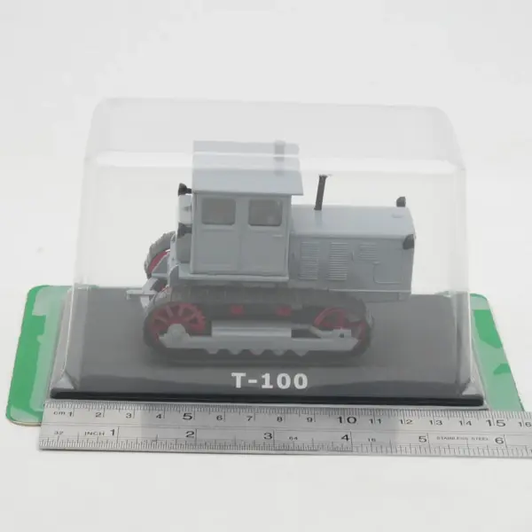 1:43 Scale T-100 Soviet Crawler Tractor Alloy Model - Image 2