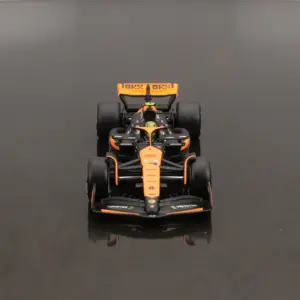 Bburago 1:24 McLaren Mcl38 Miami Diecast Model 26 Sb1fe66c4a2b84419b5e7998642b78fb6Q 1