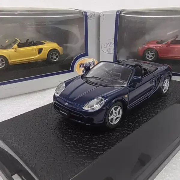 Diecast MR2 Convertible Model 1/43 Scale - Image 4
