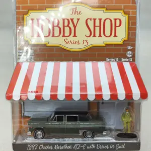 Die-Cast Vintage Car Model with Figurine 6 Sb25c850462724b549b32e2555921ef82X