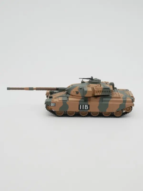 Diecast Fabbri 1:72 Chieftain MK 5 Model - Image 2