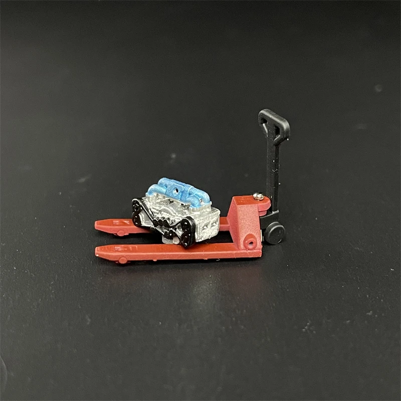 Dayu 1/64 Model Car Workshop DioramaScene 9 Dayu 1/64 Model Car Workshop DioramaScene - Image 9