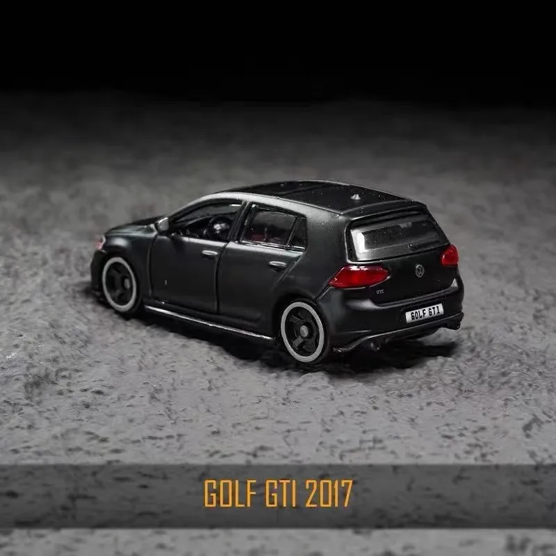 Bburago 1:64 Volkswagen Golf Gti Miniature 5 Bburago 1:64 Volkswagen Golf Gti Miniature - Image 5