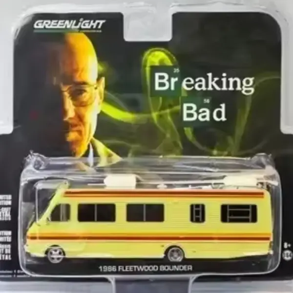Diecast 1:64 Fleetwood Bounder RV Model - Image 3