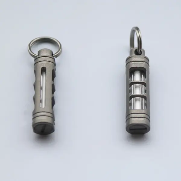 Luminous Titanium Alloy Signal Light Keychain - Image 4