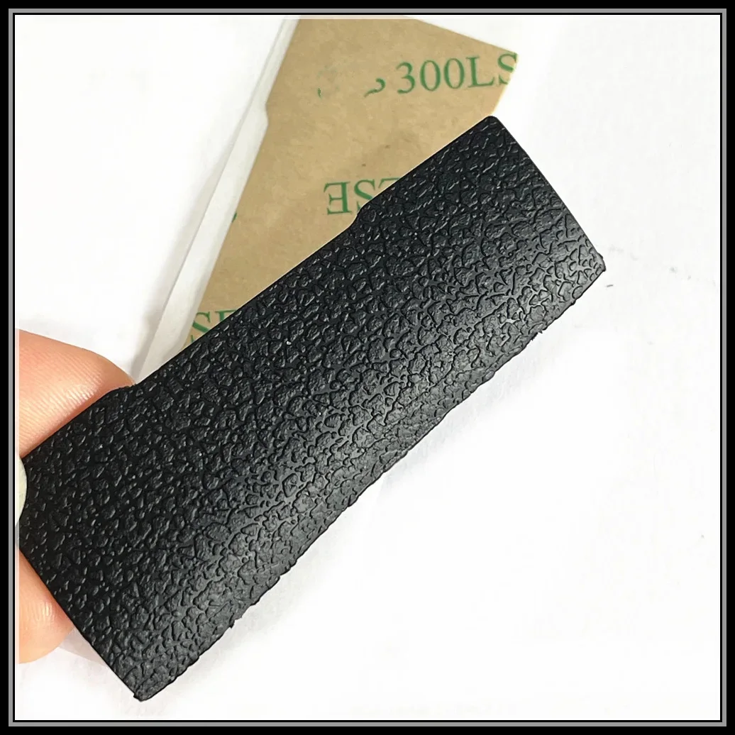 Canon 5D Mark IV SD Card Door Cover 3 Canon 5D Mark IV SD Card Door Cover - Image 3