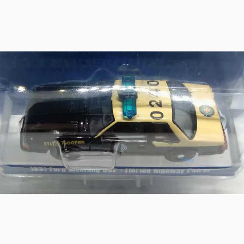 1:64 Scale 1991 1993 Ford Mustang Model 3 1:64 Scale 1991 1993 Ford Mustang Model - Image 3