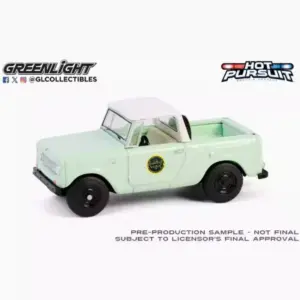 Diecast 1:64 1983 Ford LTD & 1969 Scout Model 11 Sb94228874f0a4bce813b459f0fae6e45y