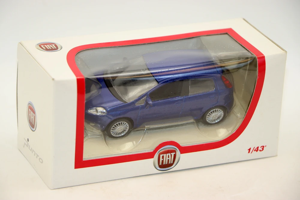 1:43 Scale Fiat Grande Punto Diecast Model 7 1:43 Scale Fiat Grande Punto Diecast Model - Image 7