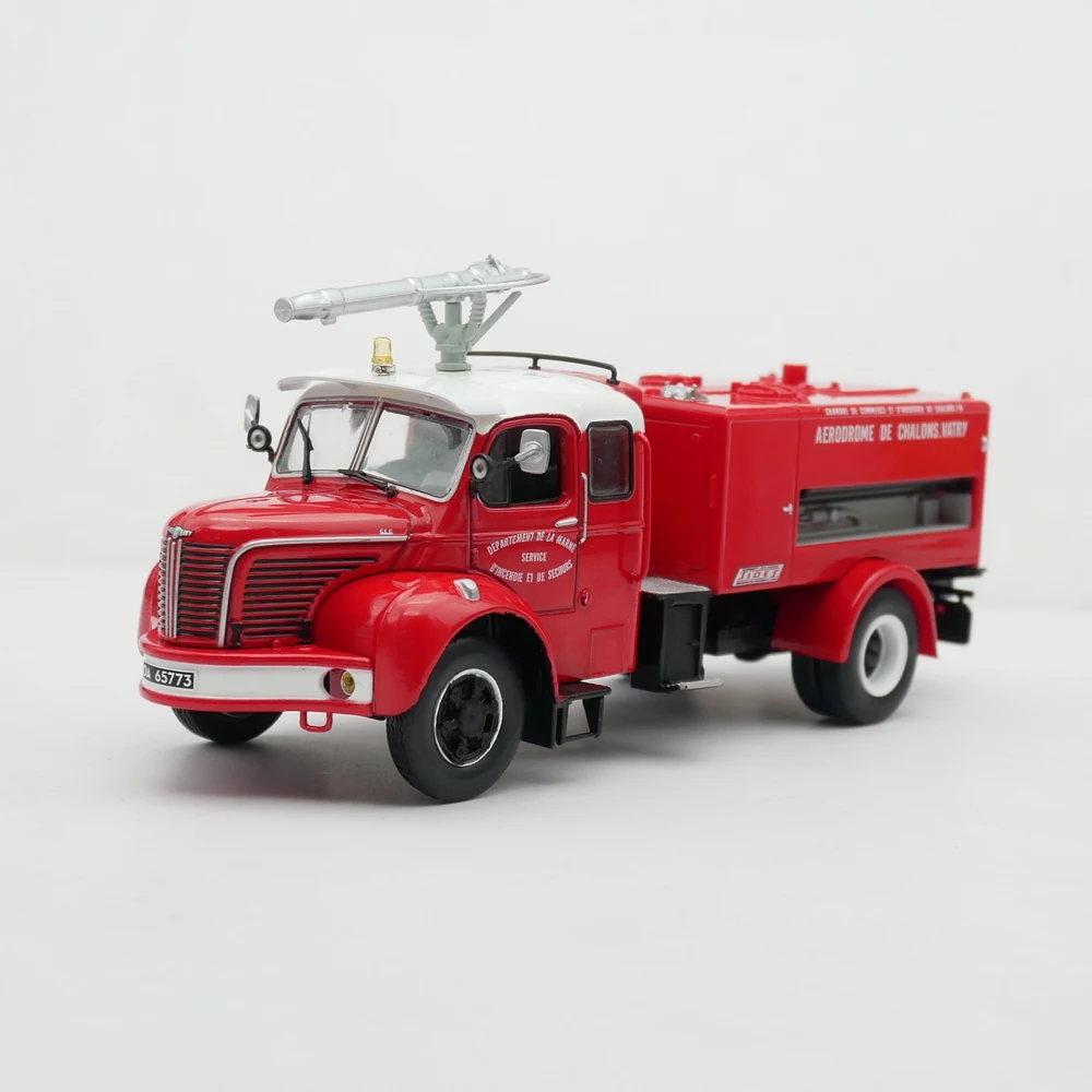 Diecast Model Red Aerodrome Truck 1:43 Scale 6 Diecast Model Red Aerodrome Truck 1:43 Scale - Image 6