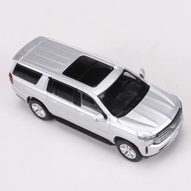 MASDI 1:64 Suburban SUV Diecast Model Car 2 MASDI 1:64 Suburban SUV Diecast Model Car - Image 2