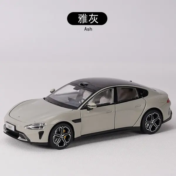 1:24 Scale Su-7 Alloy Car Model - Image 12