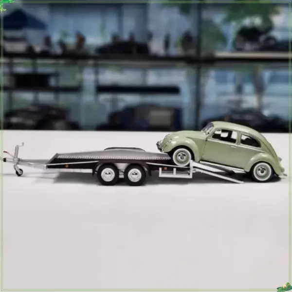 Massdi 1:43 Alloy Flatbed Trailer Model for Display - Image 2
