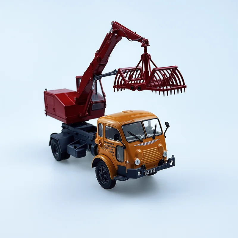 Diecast 1/43 Renault R2142 Alloy Truck Model 2 Diecast 1/43 Renault R2142 Alloy Truck Model - Image 2