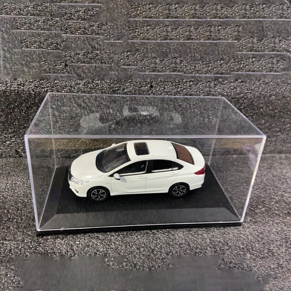 1:43 Scale Diecast Honda Greiz Model Car 5 1:43 Scale Diecast Honda Greiz Model Car - Image 5