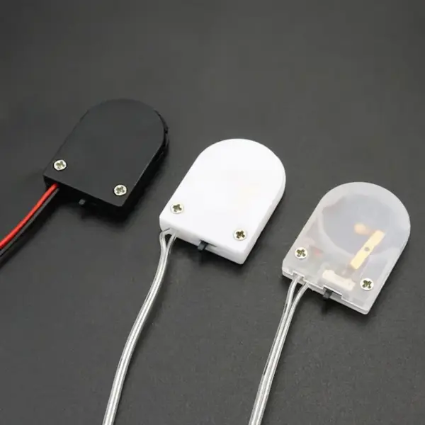 CR2032 Battery Holder with ON/OFF Switch Set - Image 2