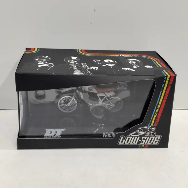 IXO 1:24 Scale Diecast DT 50 LC Motorcycle Model - Image 5