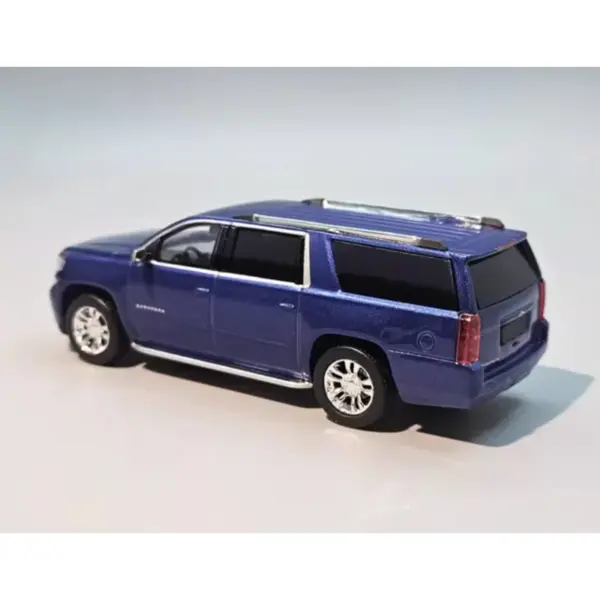 GOC&Auld 1/64 Scale Alloy SUV Model - Image 3
