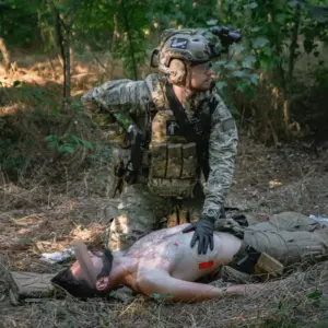 Sbfe6d53222e54658980aad5016bc1166t 1