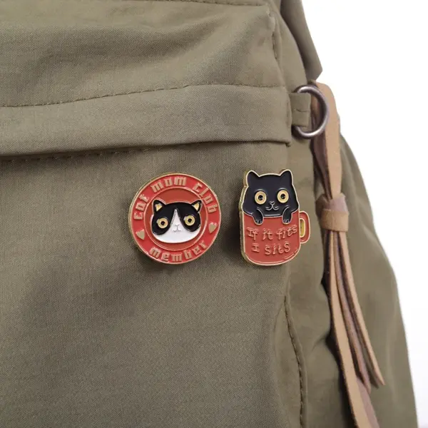 Cat Mom Custom Enamel Pins Black Kitten Brooch - Image 3