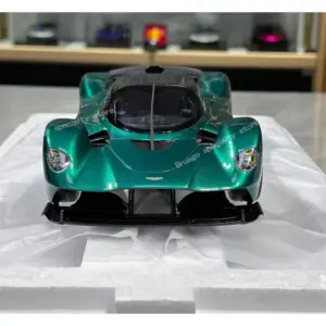 1:18 Aston Martin Valkyrie Diecast Collector Model 9 Sc08c2c3ea19440509fa9bf7796cee744m