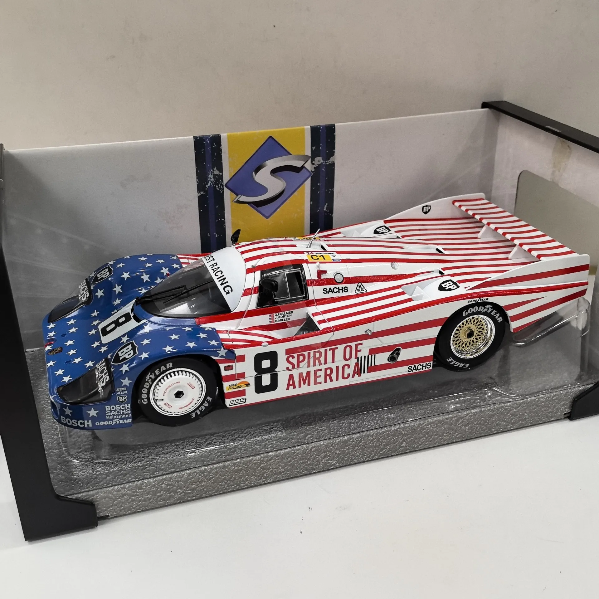 Diecast Porsche 956LH 24H Le Mans Model 1 Diecast Porsche 956LH 24H Le Mans Model