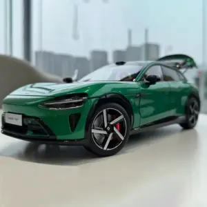 Xiaomi YU7 Jewel Green Titanium Alloy SUV Model 1:18 Scale 800V Medium Large Pure Electric Officially Licensed Collector's Toy 33 Sc438f45fe0a3409496484b3968f7395dt