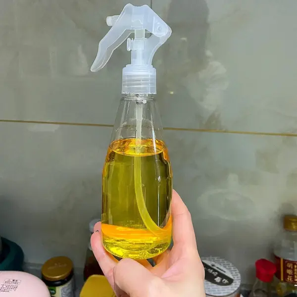 200ml Refillable Trigger Spray Bottle for Cleaning - Image 5