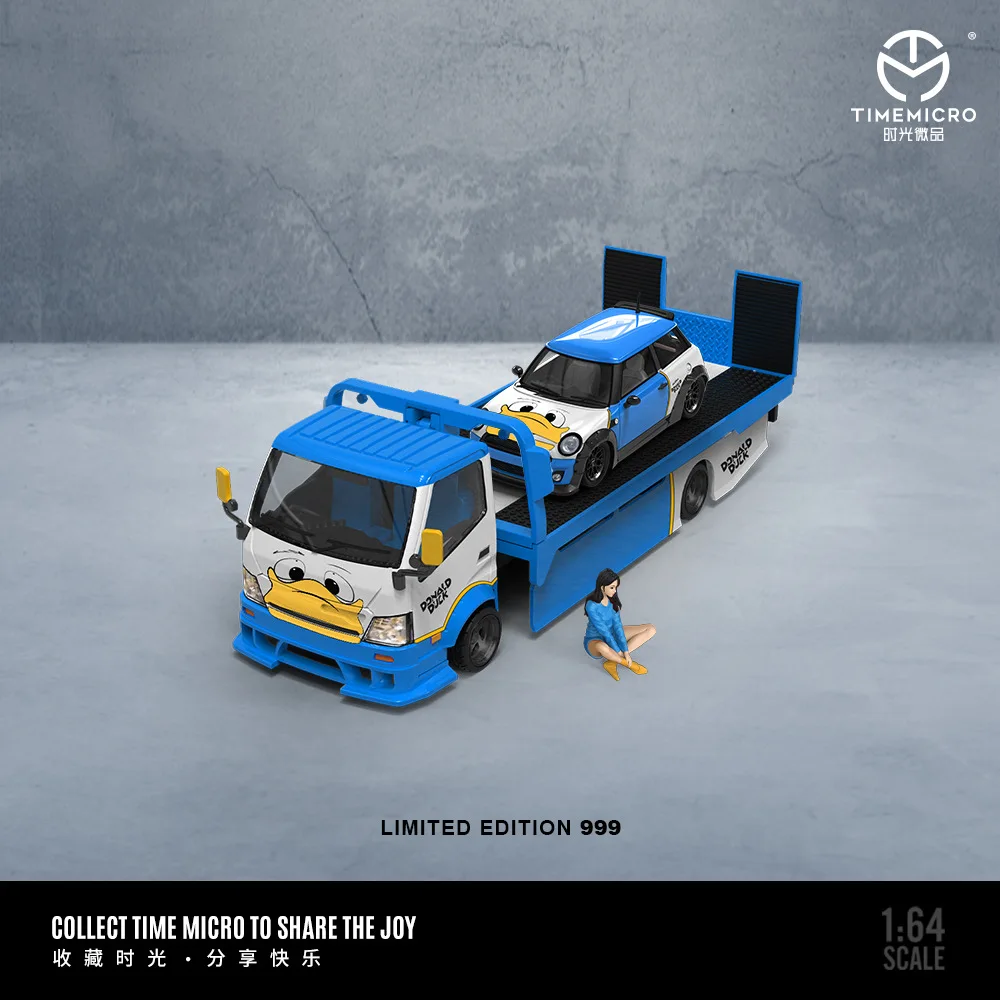 1:64 Mini Cooper Donald Duck Alloy Model 7 1:64 Mini Cooper Donald Duck Alloy Model - Image 7