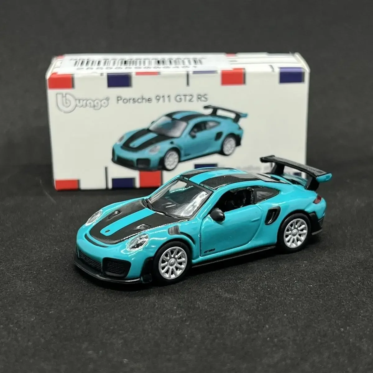 Bburago 1:64 Porsche 911 GT3 RS & Ferrari Model 22 Bburago 1:64 Porsche 911 GT3 RS & Ferrari Model - Image 22