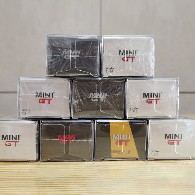 Tarmac Works 1:64 Mercedes Amg GT Diecast Model 6 Tarmac Works 1:64 Mercedes Amg GT Diecast Model - Image 6