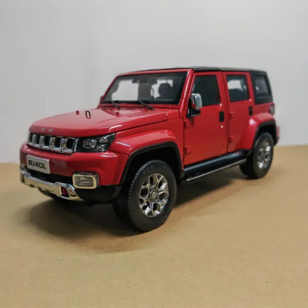Diecast 1:18 BAIC BJ40L PLUS Alloy Model - Image 7