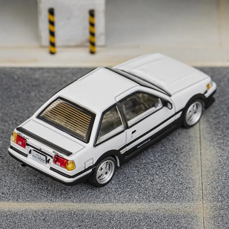 New Presale Dct/Shadow 1:64 Toyota Corolla Levin Ae86 Car Model Alloy Miniature Diecast Ornaments Toyota Static Custom Toy Gift 6 New Presale Dct/Shadow 1:64 Toyota Corolla Levin Ae86 Car Model Alloy Miniature Diecast Ornaments Toyota Static Custom Toy Gift - Image 6