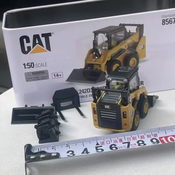 1:50 CAT 242D3 Diecast Wheel Loader Model - Image 2