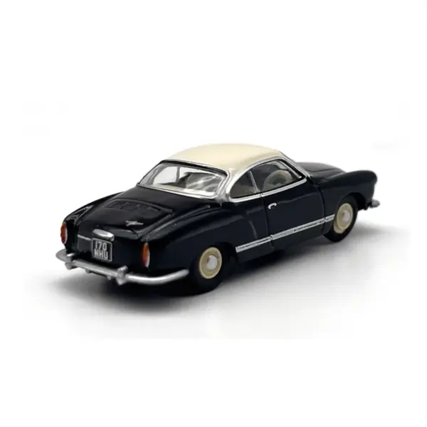 VW Camengia 1:76 Scale Alloy Car Model - Image 6
