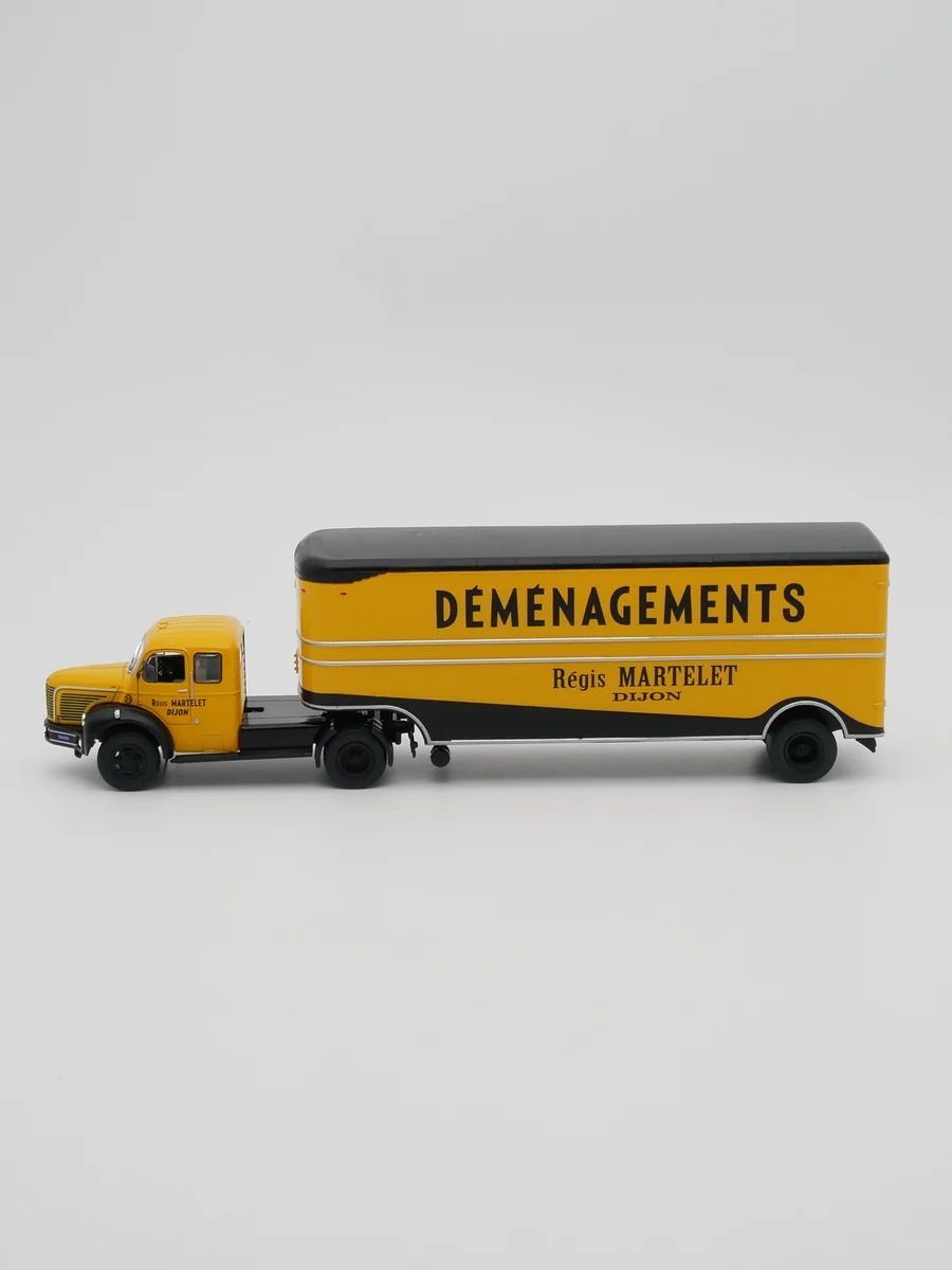 Diecast 1:43 Scale Régis Martelet Moving Truck 2 Diecast 1:43 Scale Régis Martelet Moving Truck - Image 2