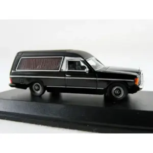 German Resin Benz W123 1:87 Model Car 8 Scef9f70a3aff46808b4363296854b38c0