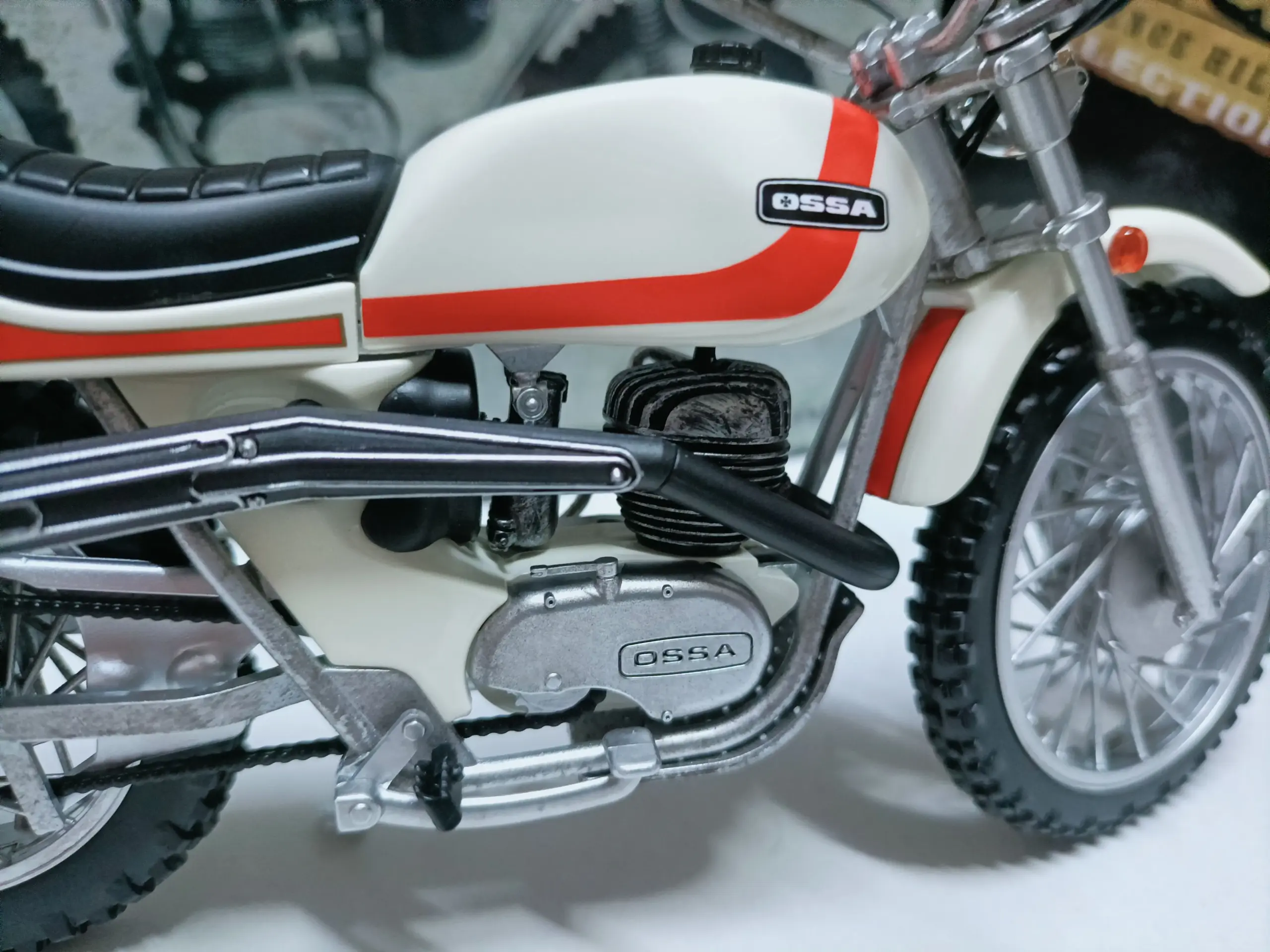 1:12 Scale Moto OSSA 250 A73 Motorcycle Model 11 1:12 Scale Moto OSSA 250 A73 Motorcycle Model - Image 11