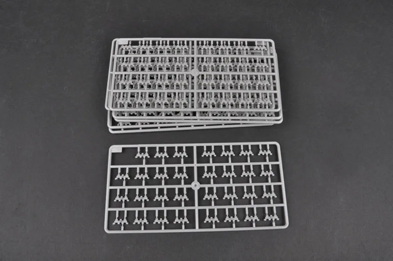 Russian T-62 BDD Tank Model Kit 1:35 Scale 12 Russian T-62 BDD Tank Model Kit 1:35 Scale - Image 12