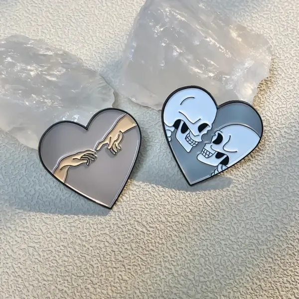 Heart Shape Ocean Wave Tears Brooch Piercing - Image 5
