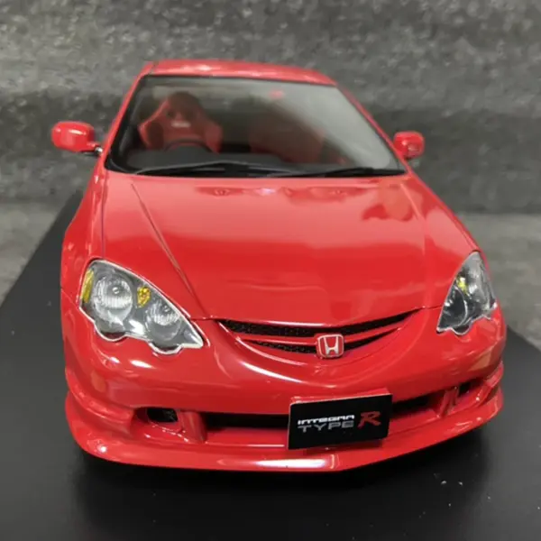 1/18 Scale Honda DC5 Type R Red Resin Model - Image 4