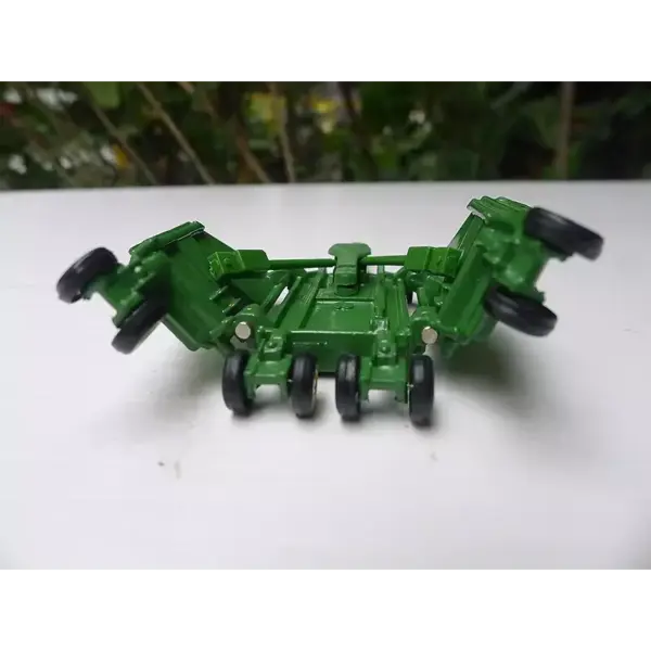 ERTL 1:64 Scale Rotary Mower Model - Image 6