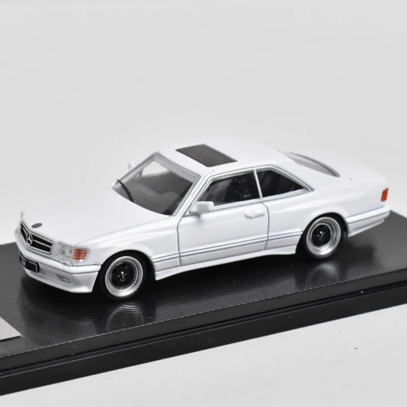Benz 560 SEC AMG W126 Diecast Model 1:64 4 Benz 560 SEC AMG W126 Diecast Model 1:64 - Image 4